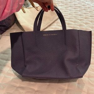 Ampersand as Apostrophe Half Tote